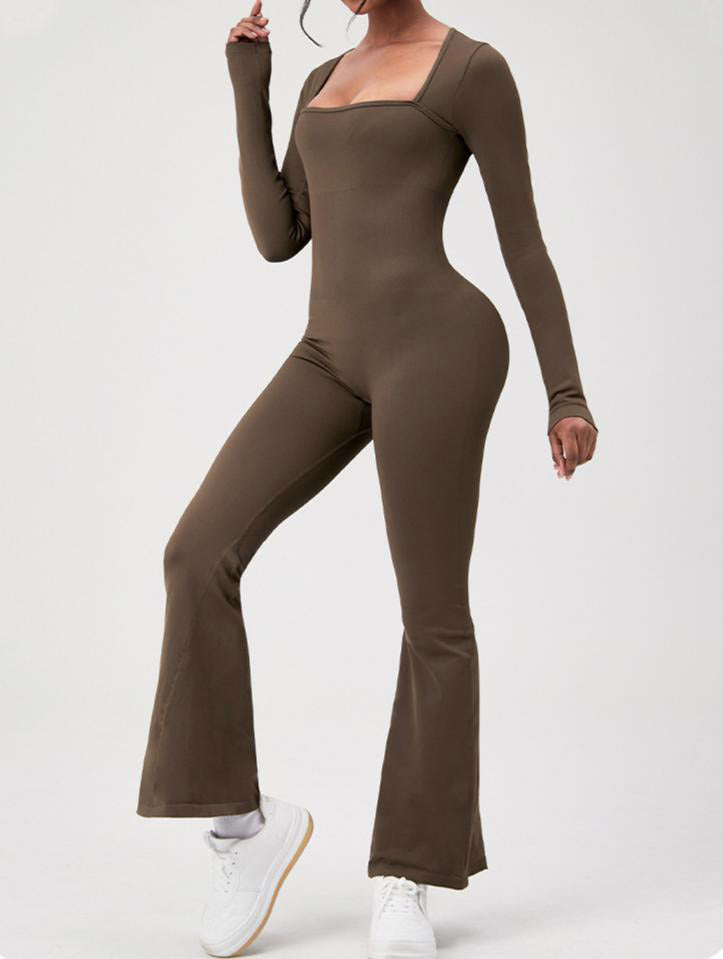 Lila Zen Seamless Square Neck Slim Fit Onesie Yoga Suit Long Sleeve Features: Features a 3D one-piece molding design, eliminating the awkwardness of bunching at the waist and misalignment between the top and bottom.
