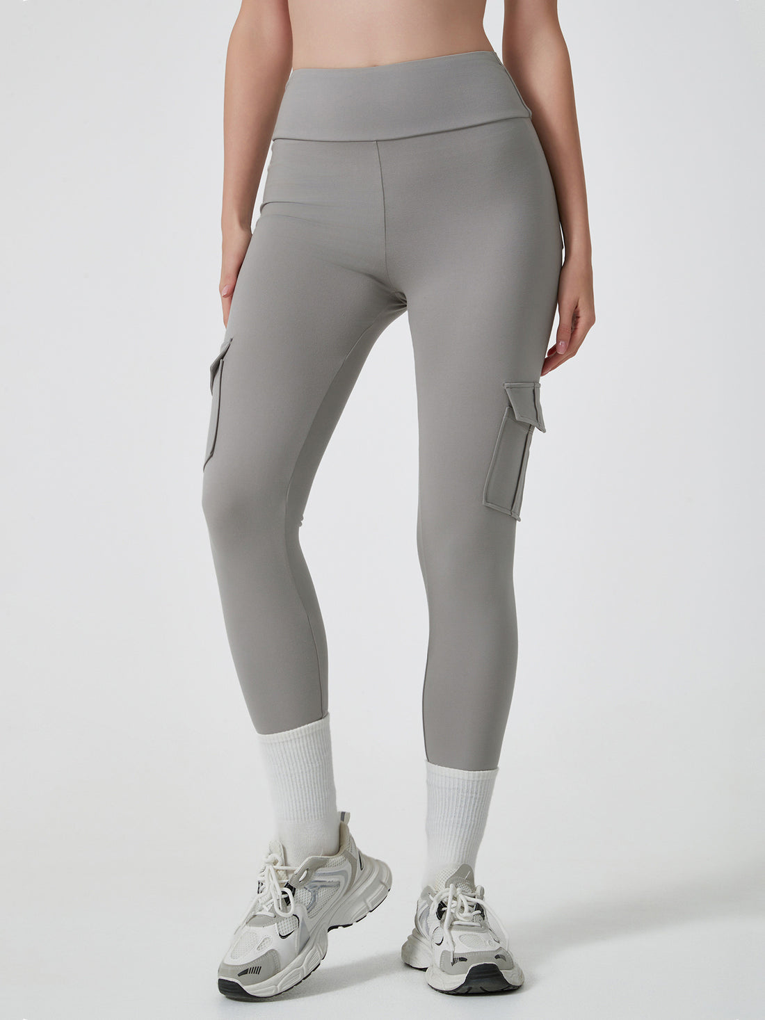 Lila Zen High-Waisted Cargo Pants with Butt Lifting and Pockets