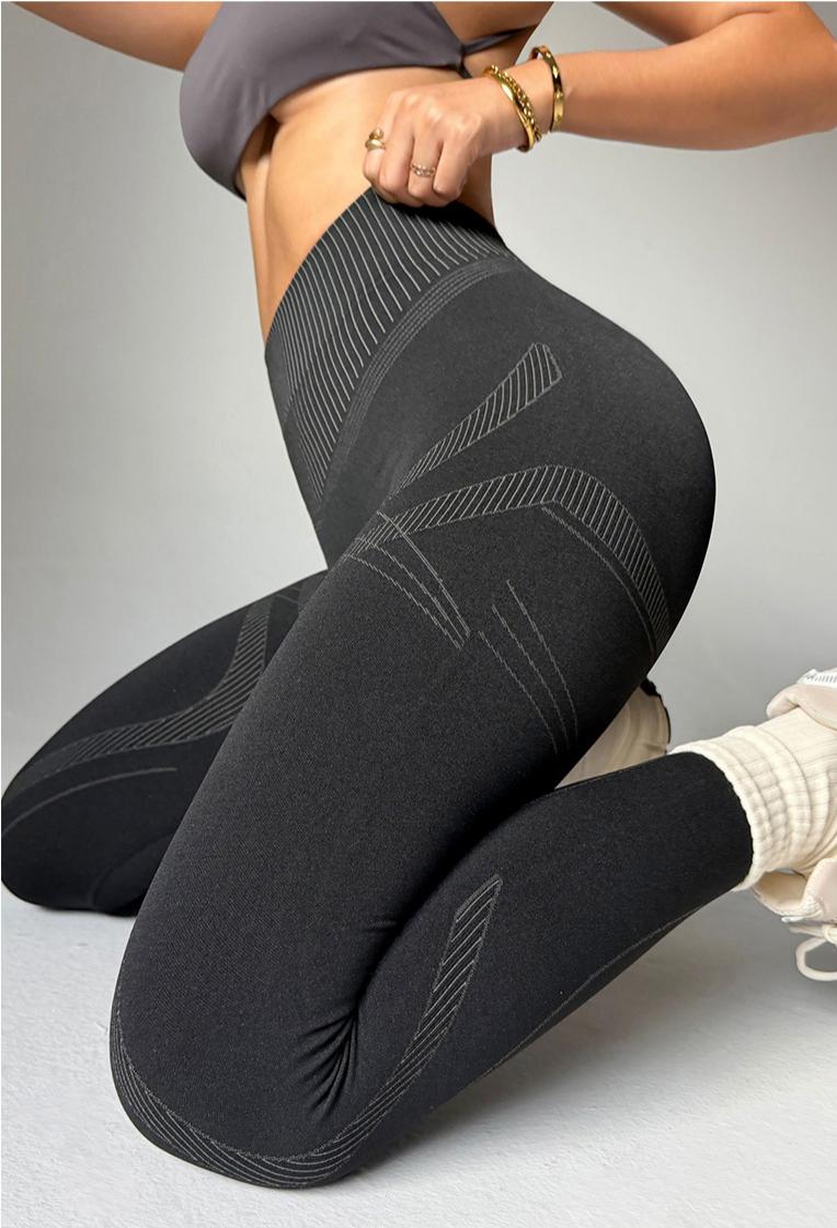 Lila Zen Striped Seamless Quick-Drying Fitted Waist-Slimming Sports Yoga Wear