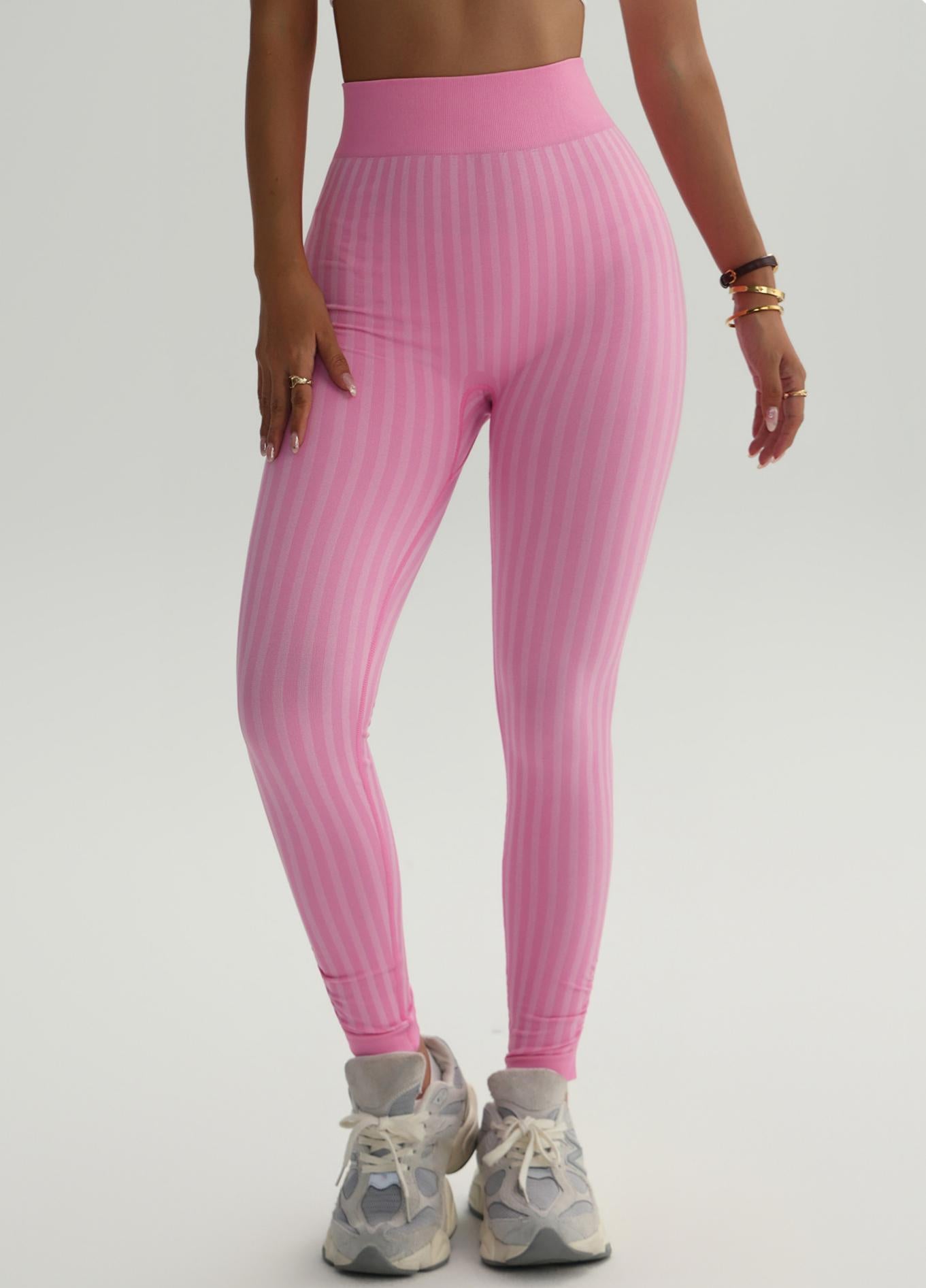 Lila Zen Seamless High-Waisted Ruffled Peach-Shaped Lifting and Firming Sports Yoga Pants