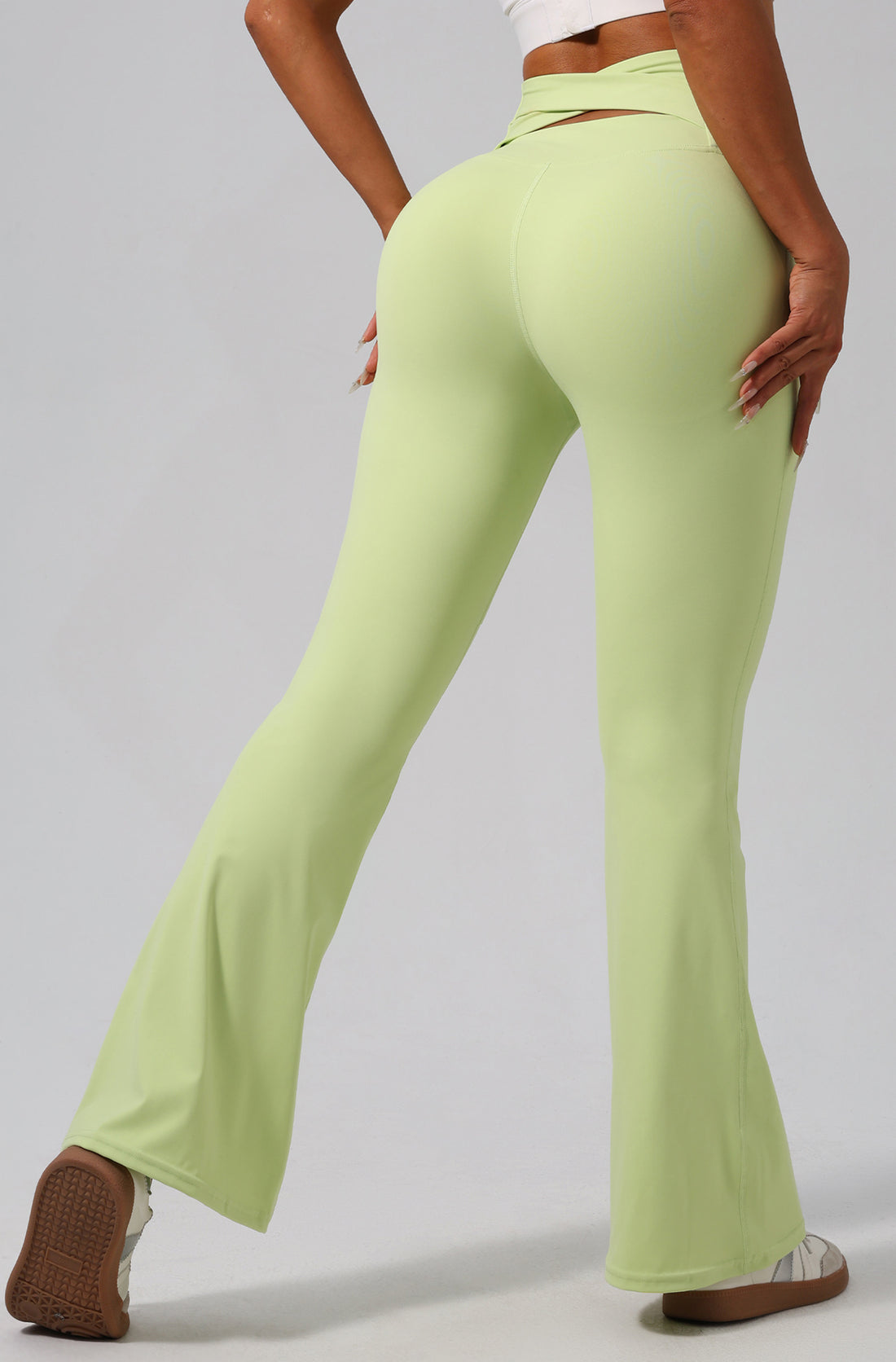 Lila Zen Nude-feel Cross-back Waist Lifting Casual Yoga Flare Pants