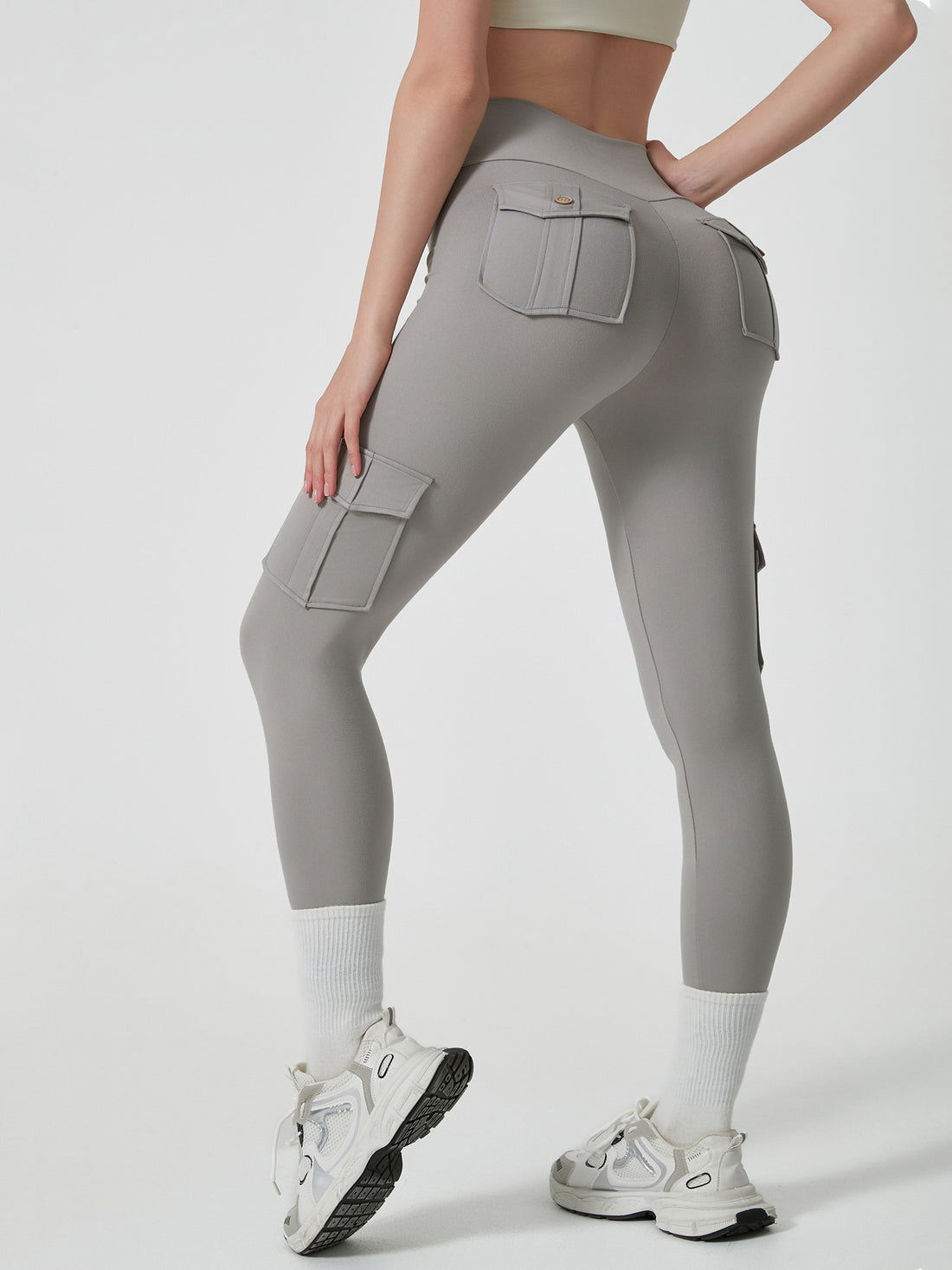 Lila Zen High-Waisted Cargo Pants with Butt Lifting and Pockets