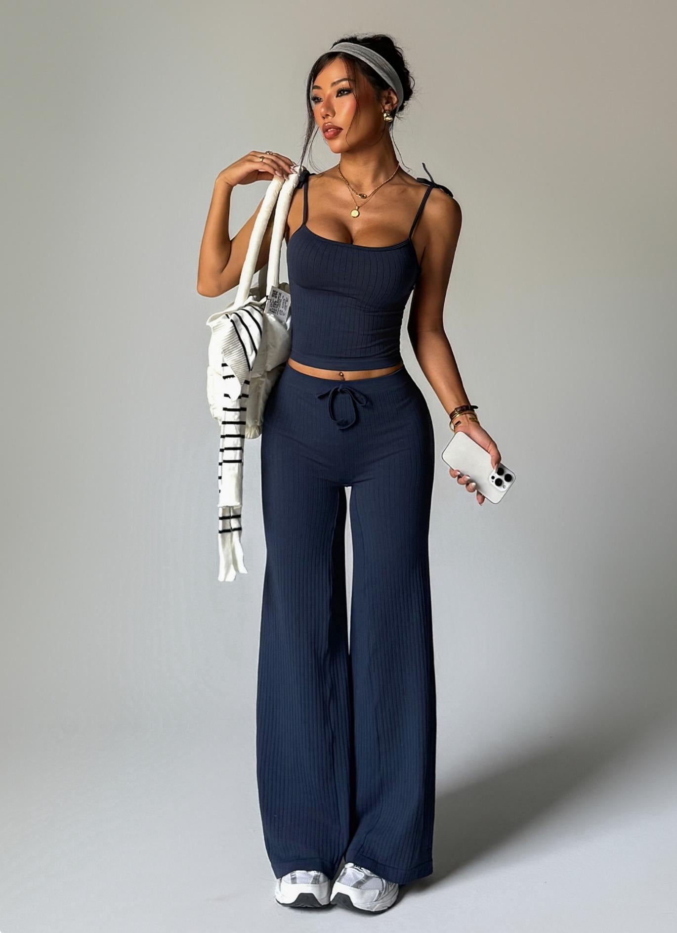 Lila Zen Quick-Dry Sports Strappy Yoga Vest and Pants Set