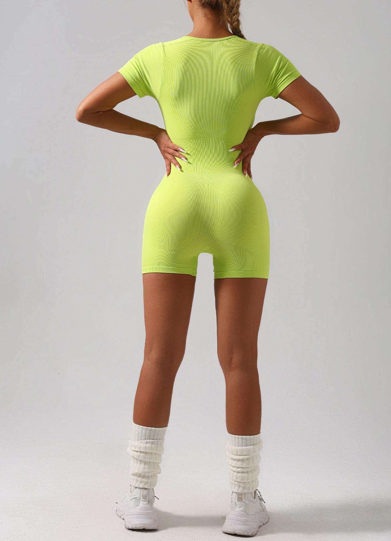 Lila Zen Square Neckline Seamless Buttock-Shaping Shorts & Short-Sleeved Yoga Bodysuit