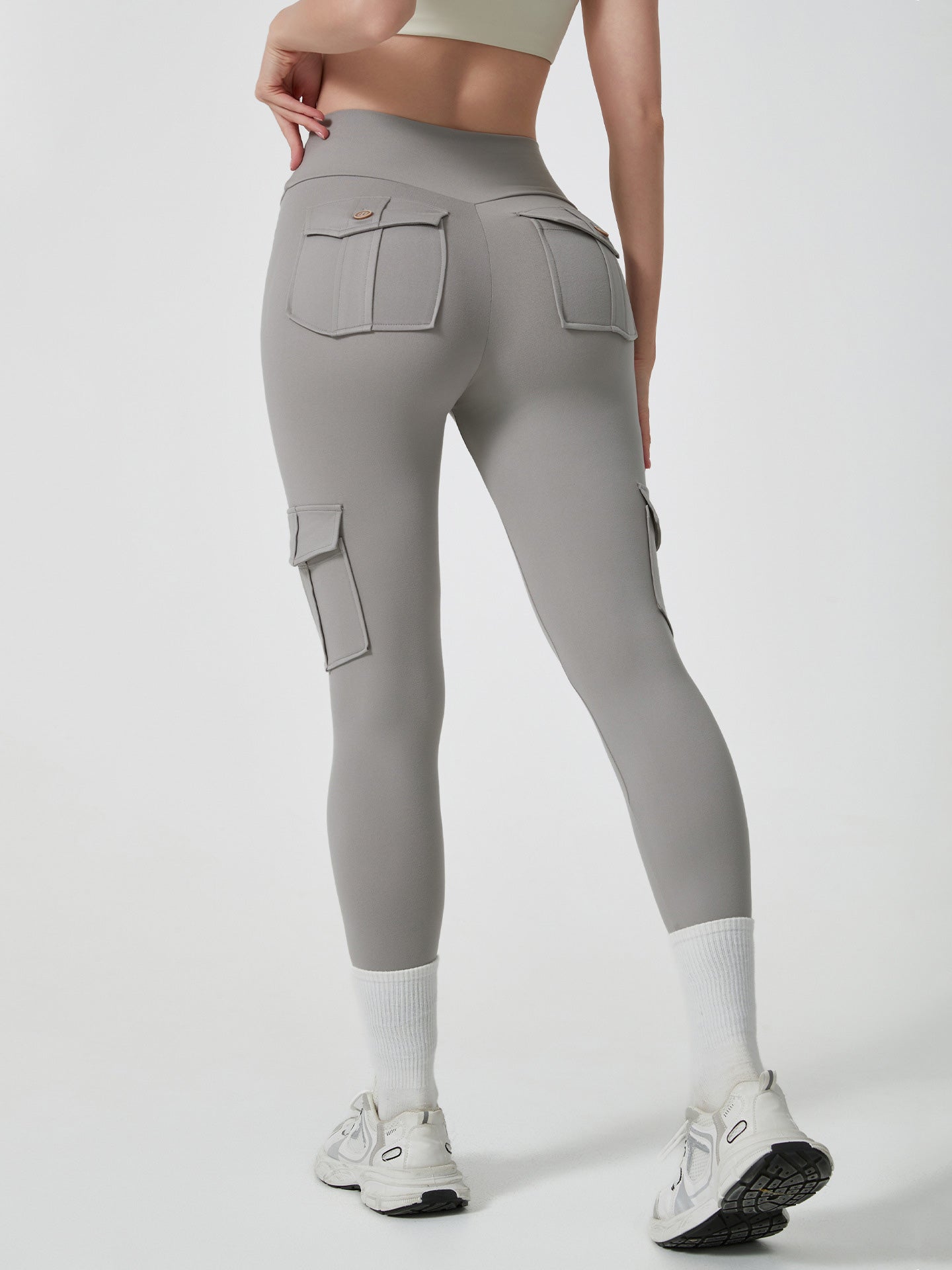 Lila Zen High-Waisted Cargo Pants with Butt Lifting and Pockets