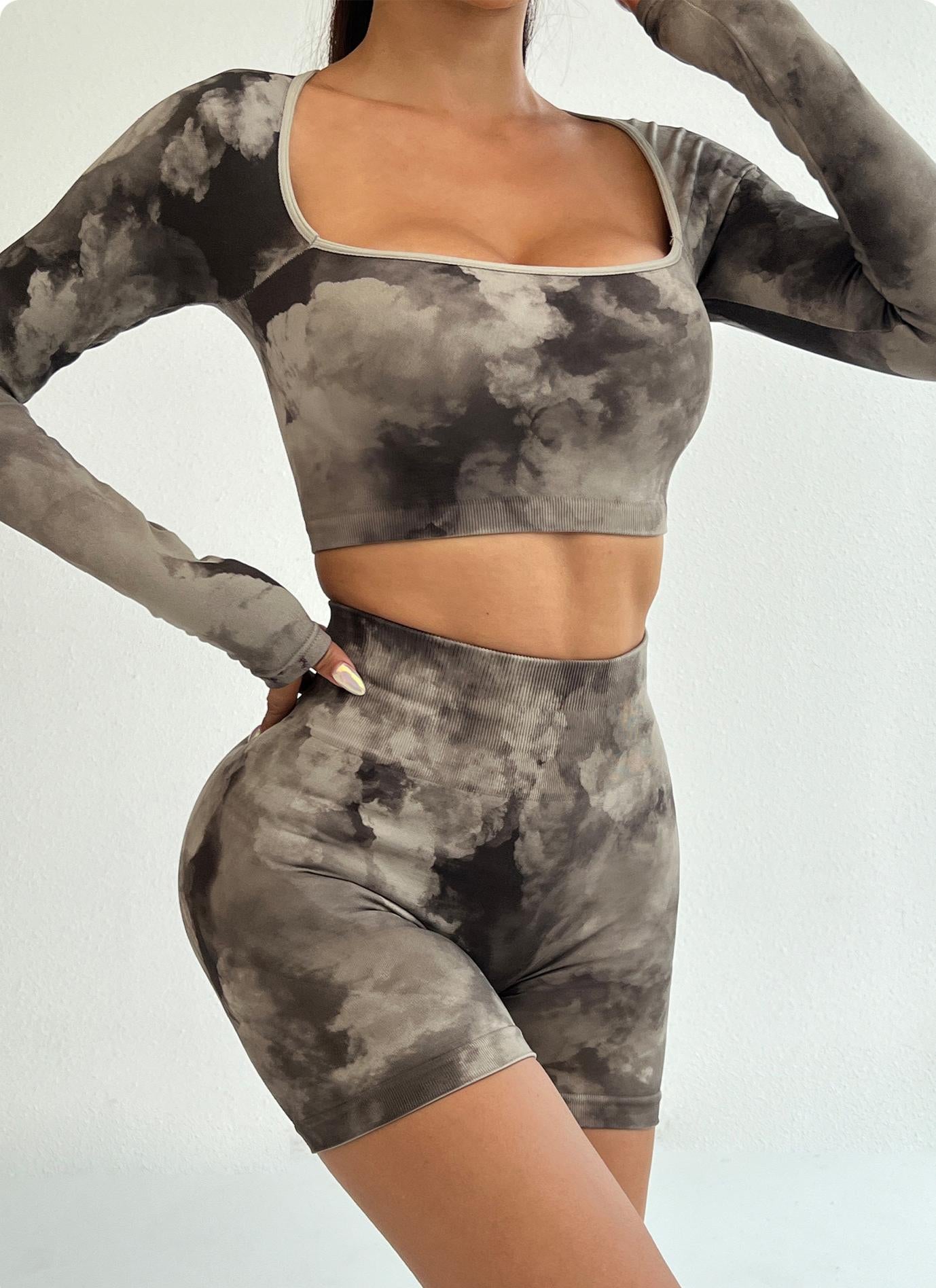 Lila Zen 3D Tie-Dye Square Neck Long Sleeve Slim Waist Hip-Lifting Shorts Sports Fitness Yoga Set