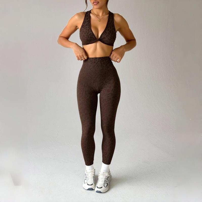 Lila Zen Leopard Print Yoga Vest, High-Waisted Hip-Lifting Pants, Zippered Long-Sleeve Yoga Three-Piece Set