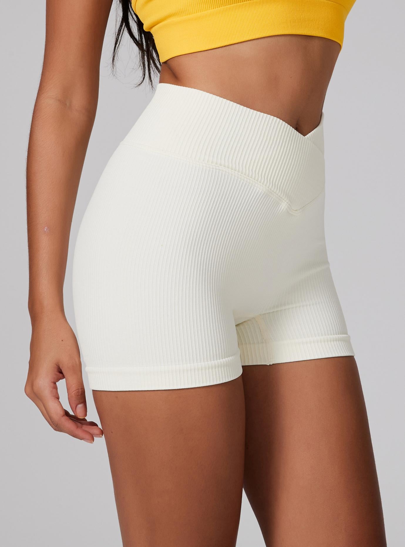 Lila Zen V Lila Zen Seamless V-Waist Slimming and Butt-Lifting Exercise Yoga Shorts