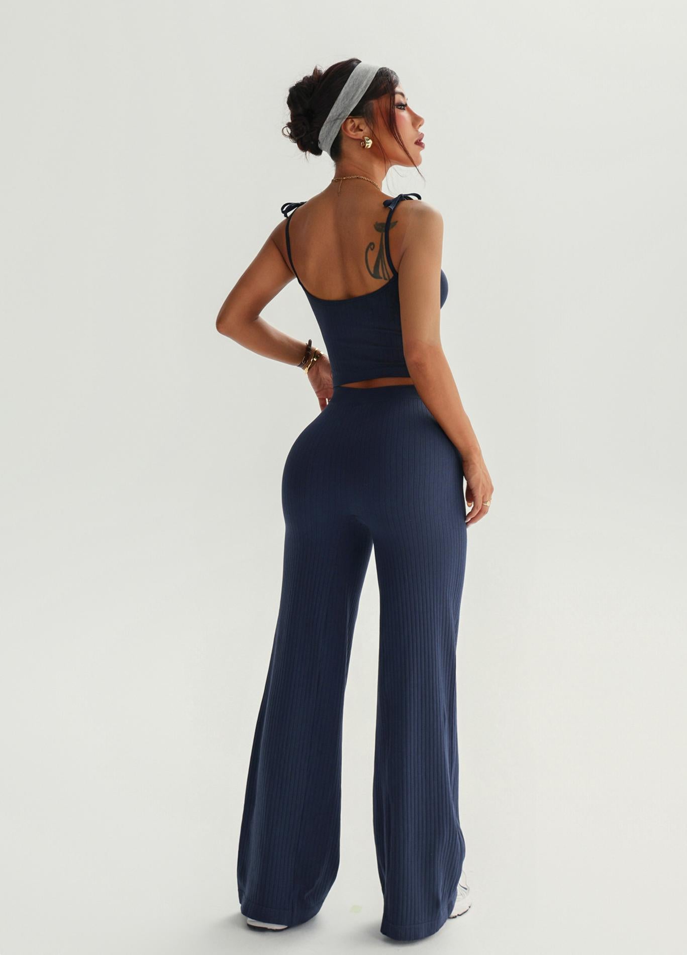 Lila Zen Quick-Dry Sports Strappy Yoga Vest and Pants Set