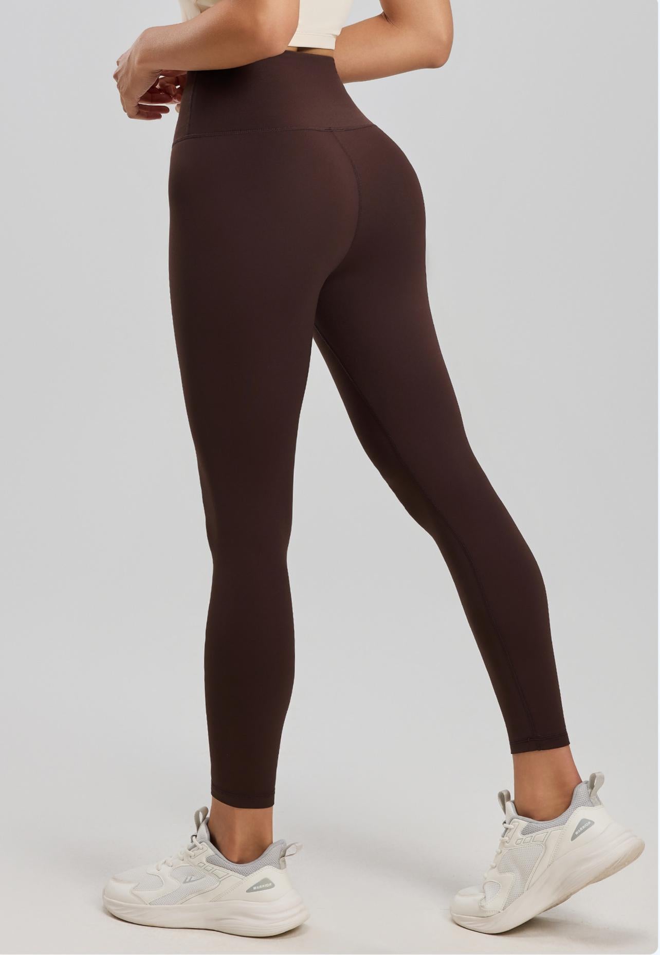 Lila Zen Seamless Hidden Back Pocket Shaping and Lifting Sports Yoga Pants