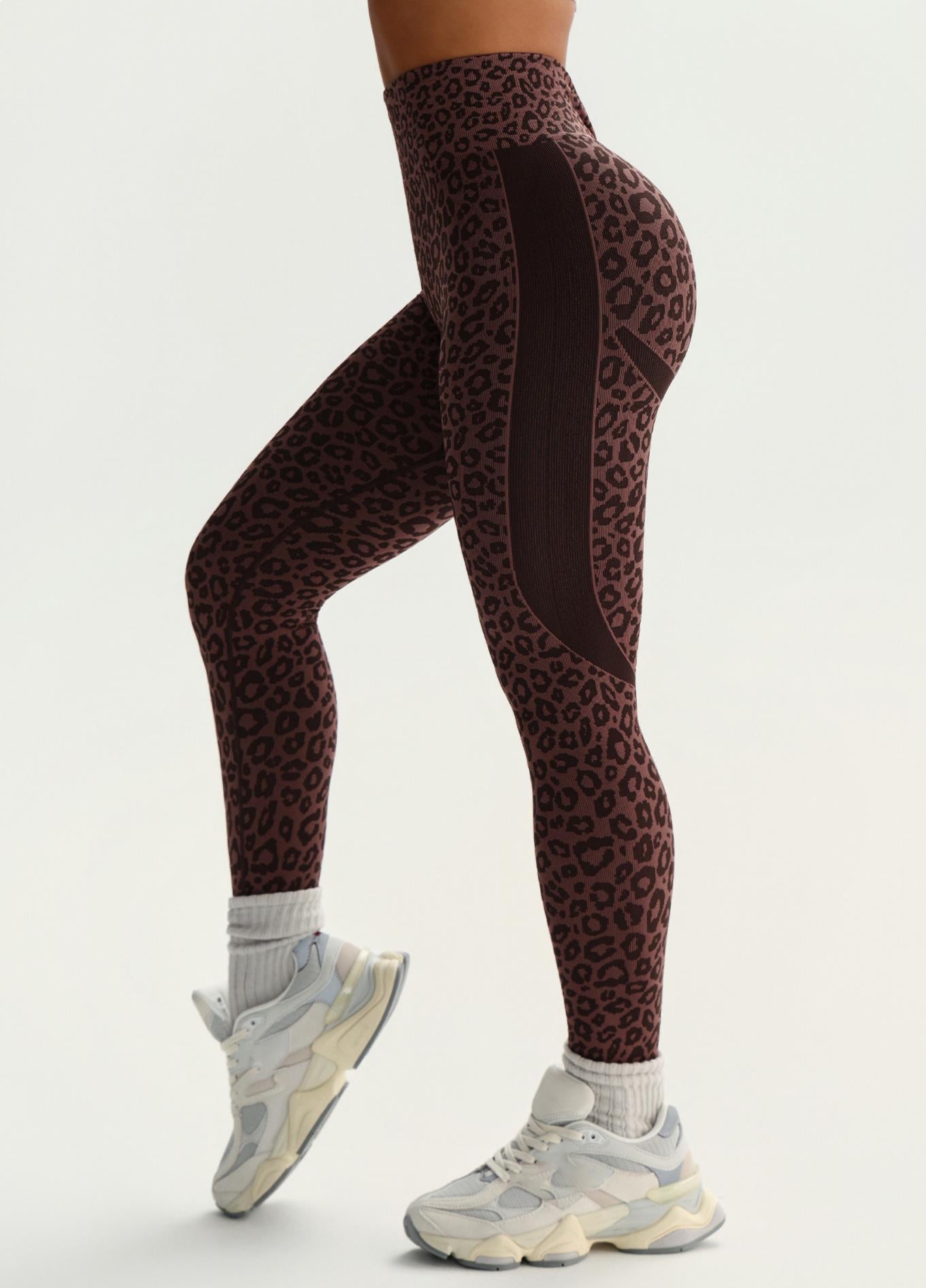 Lila Zen New Leopard Print V-Line High-Waisted Hip-Lifting Yoga Pants
