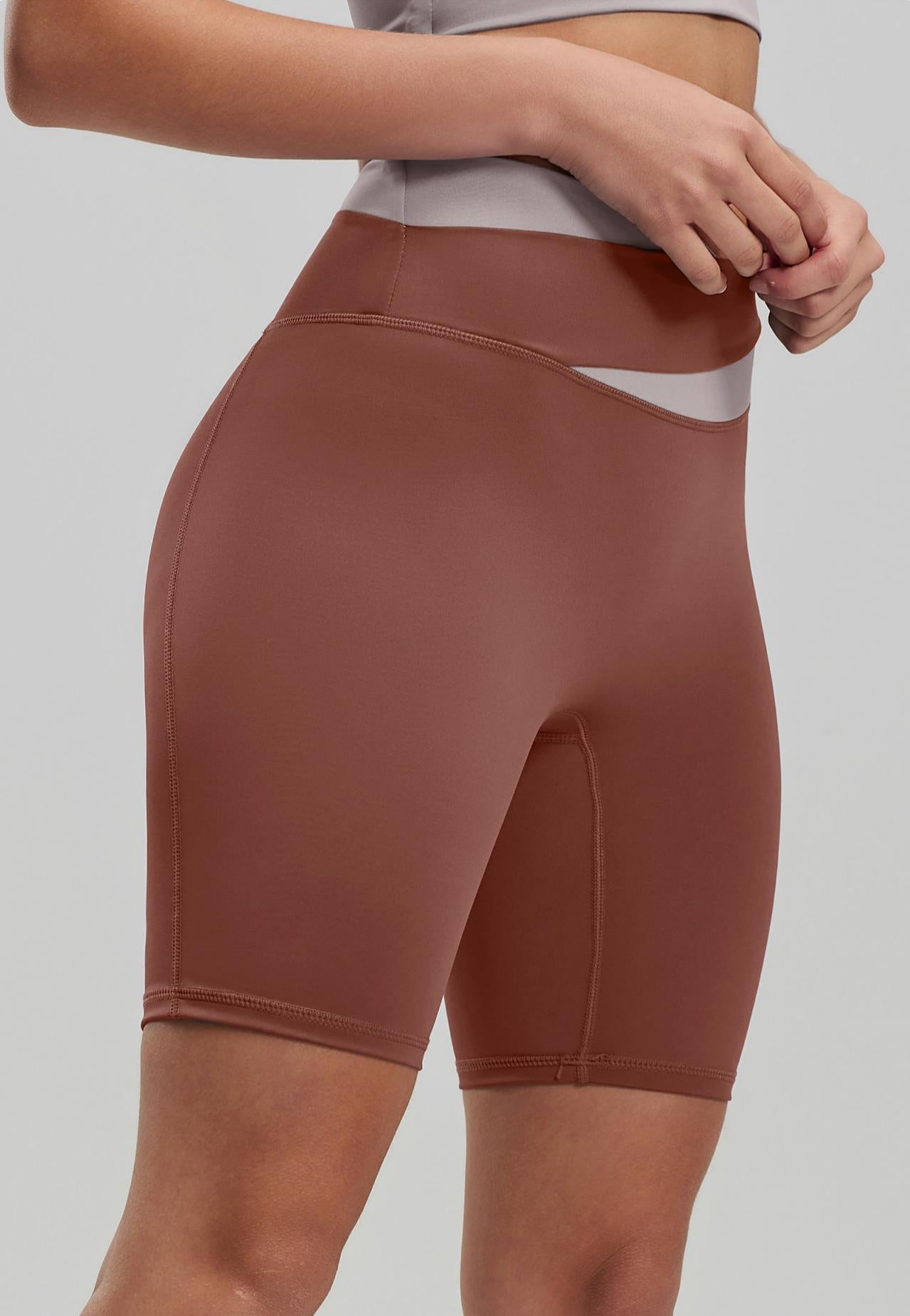 Lila Zen Color Block High-Elasticity Hip-Lifting and Shaping Yoga Shorts