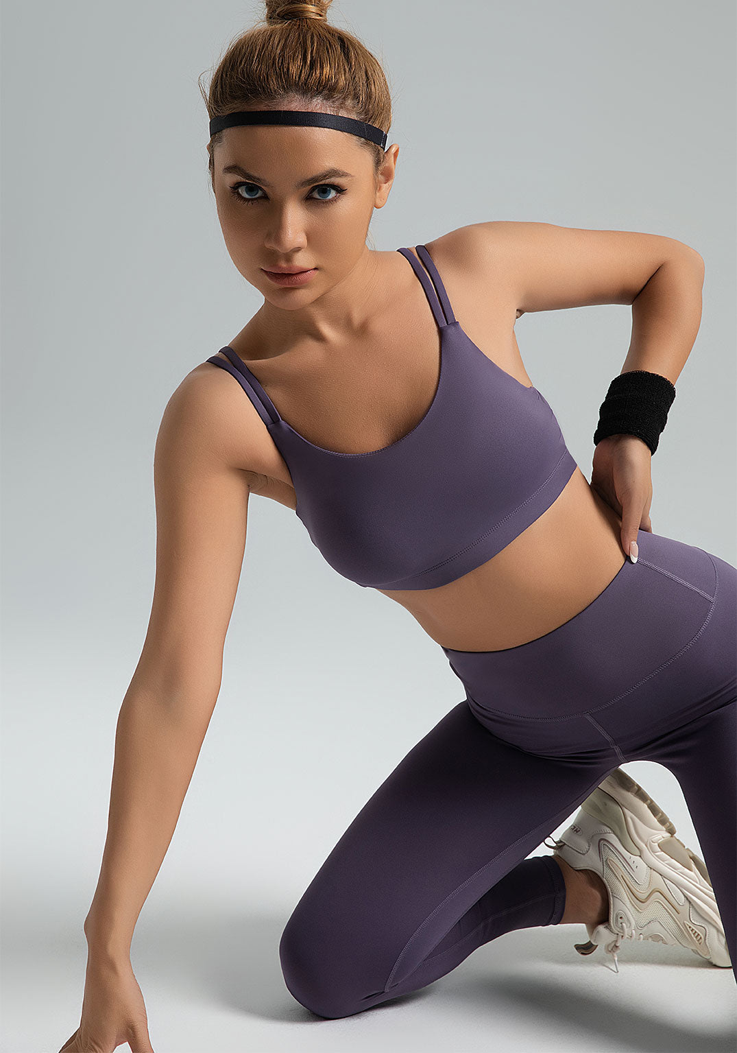 Lila Zen High Elastic U-Shaped Shock-Proof and Push-Up Sports Bra with Thin Straps for Beautiful Back