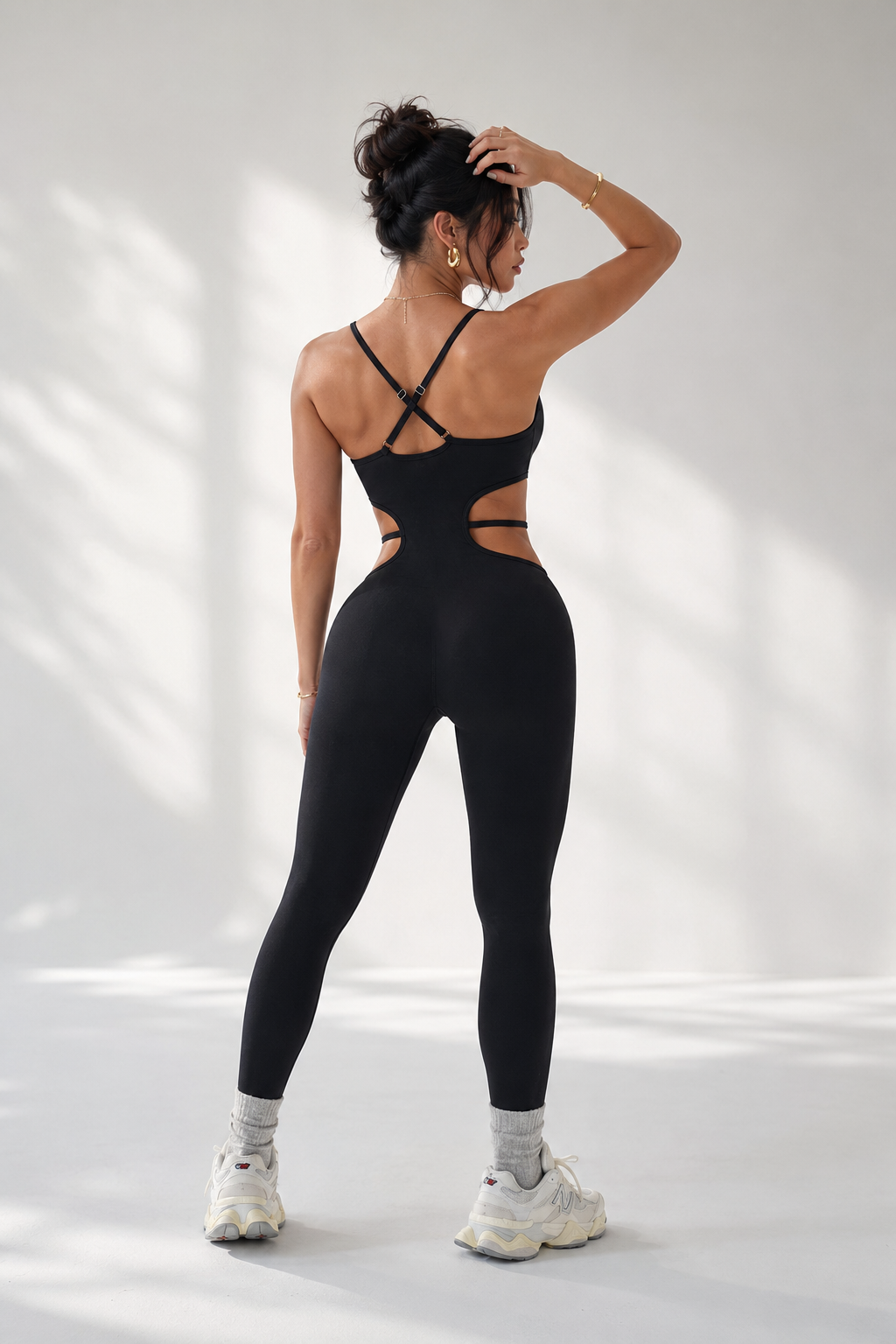 Lila Zen Cross-Cut Cutout Waist-Exposing Hip-Lifting Yoga Jumpsuit