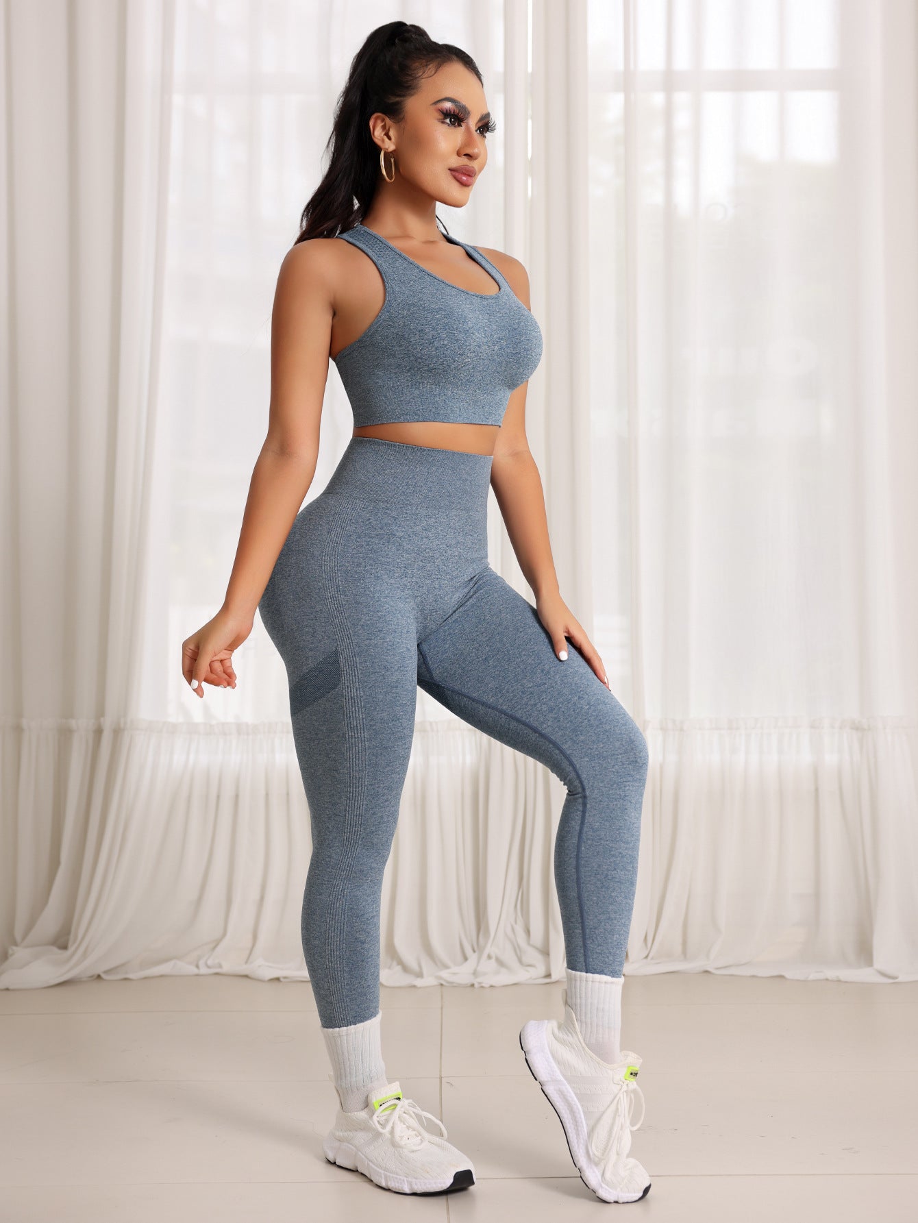 Lila Zen Seamless Sculpt Racerback Sports Bra & High-Waisted Leggings Set