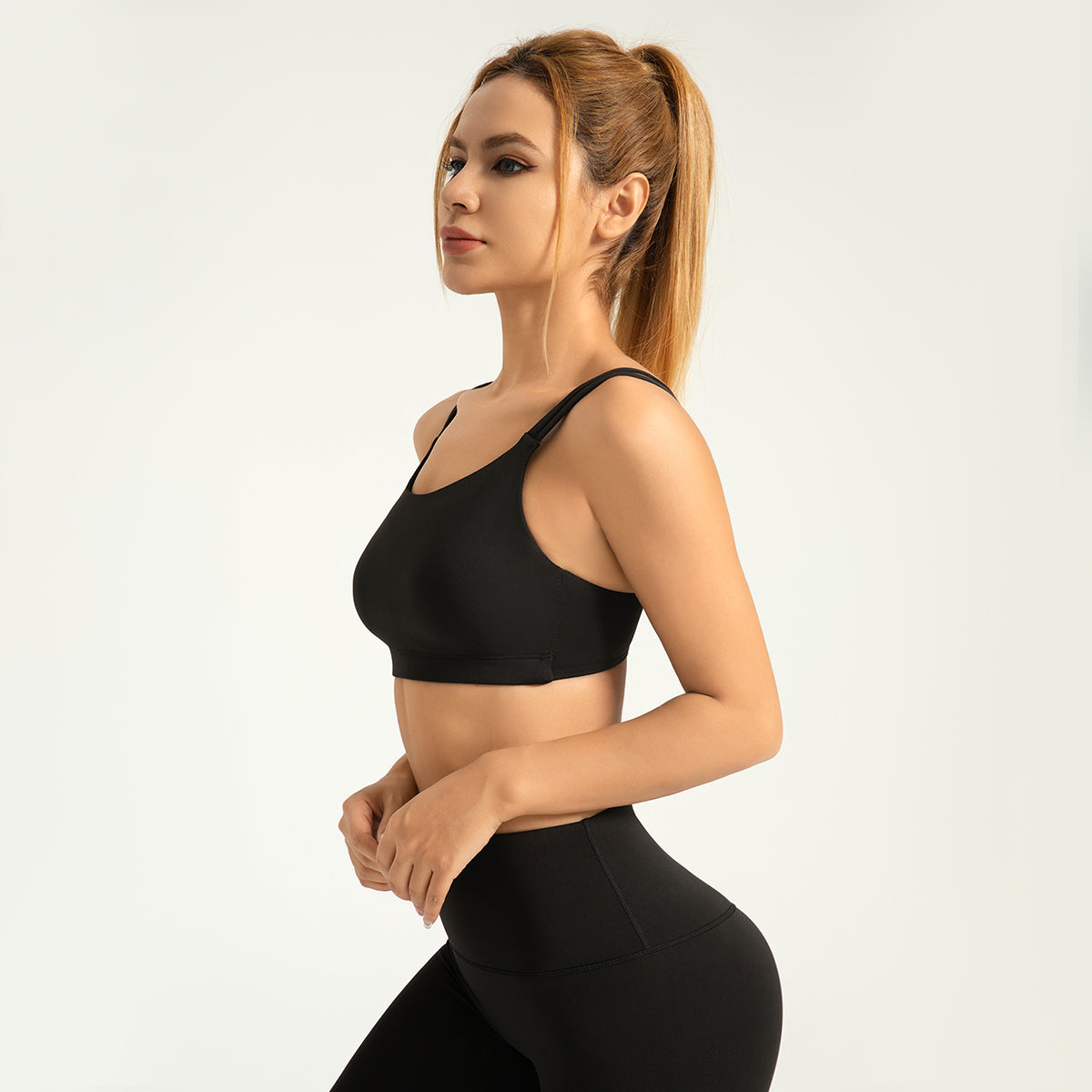 Lila Zen High Elastic U-Shaped Shock-Proof and Push-Up Sports Bra with Thin Straps for Beautiful Back