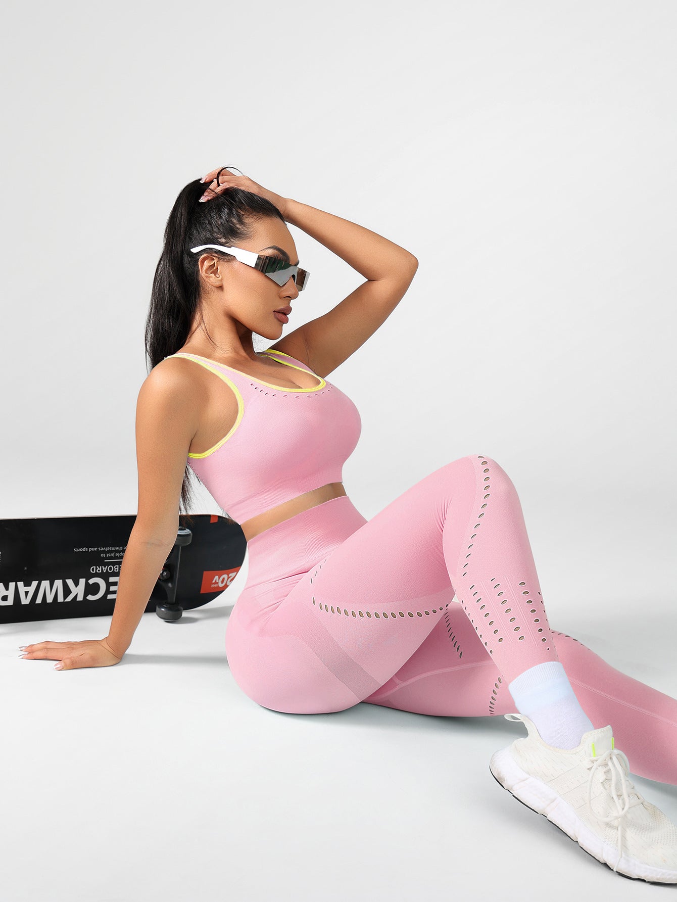 Lila Zen Contrast Trim Laser Cut-Out Sports Bra & High-Waist Leggings Set