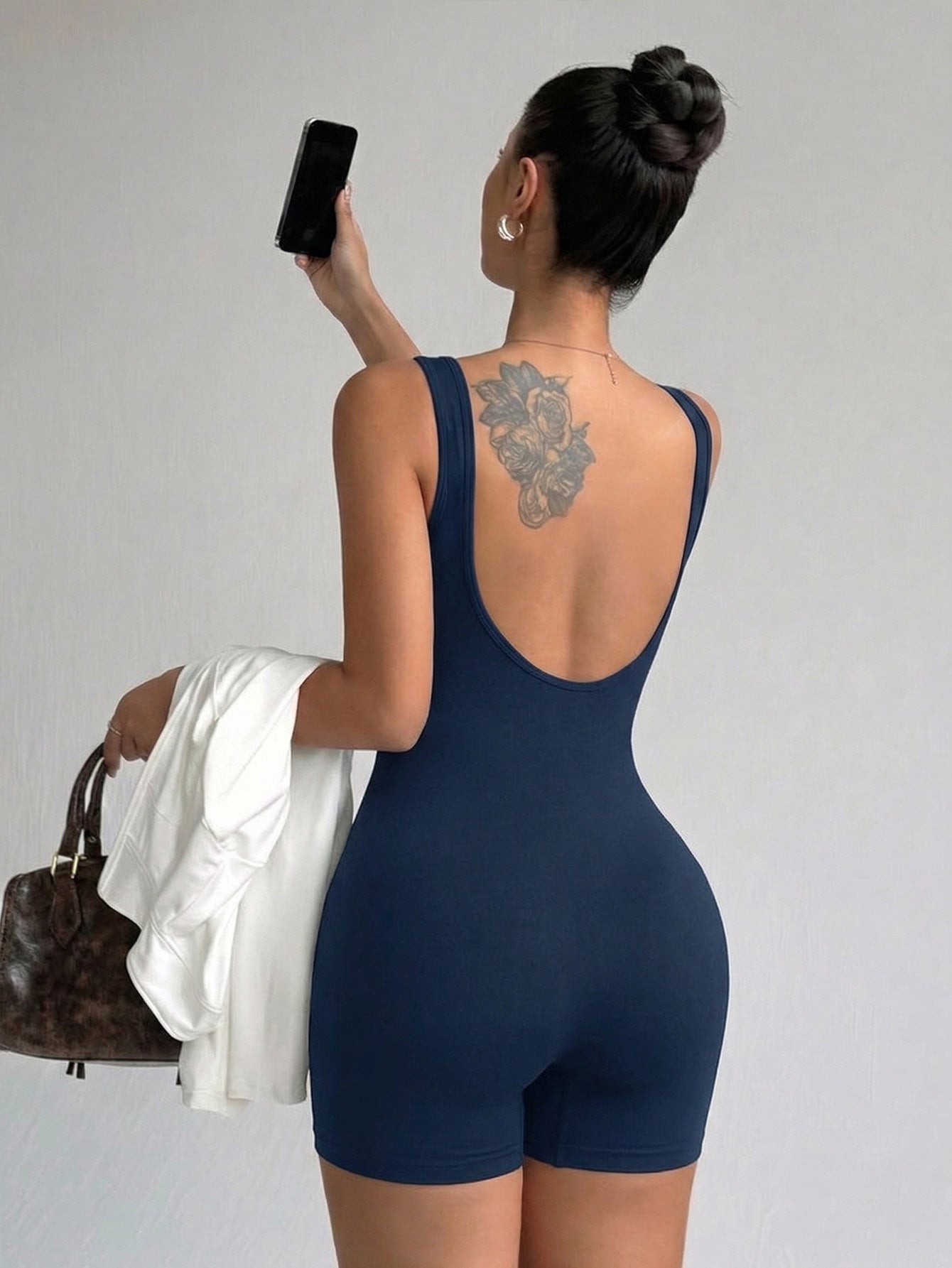 Lila Zen Women Scoop Neck Open-Back High Stretch Sculpt Yoga Romper Shorts