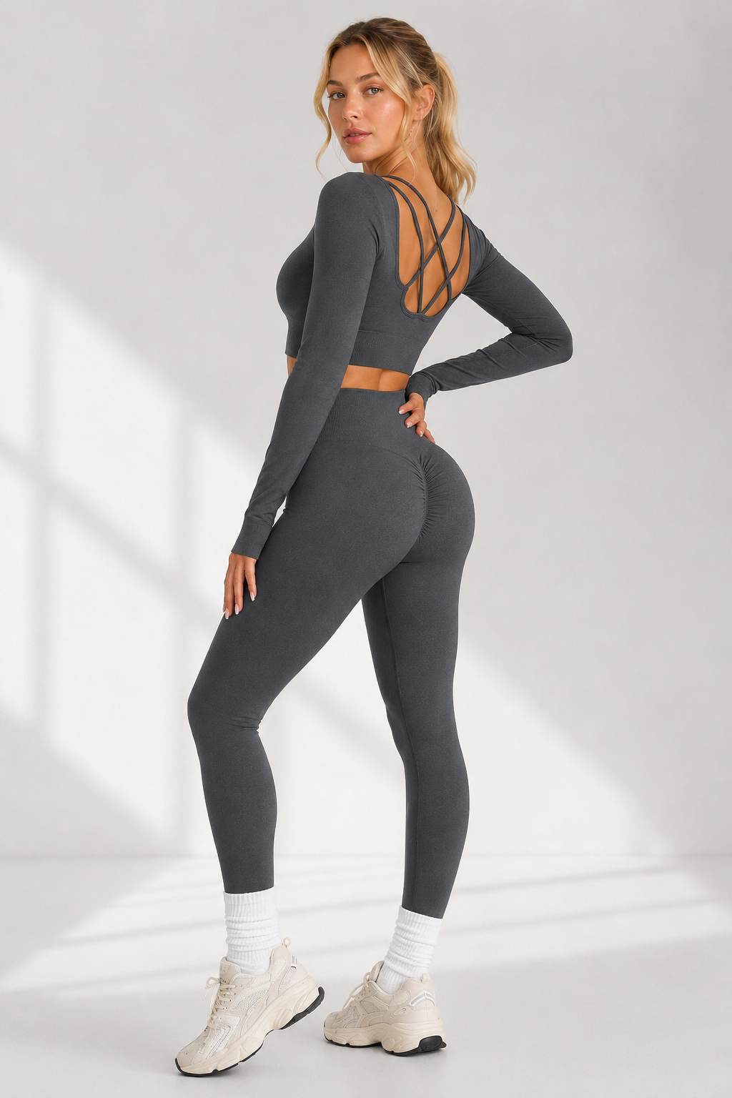 Lila Zen Cross-Back Long Sleeve Sculpting Workout Set