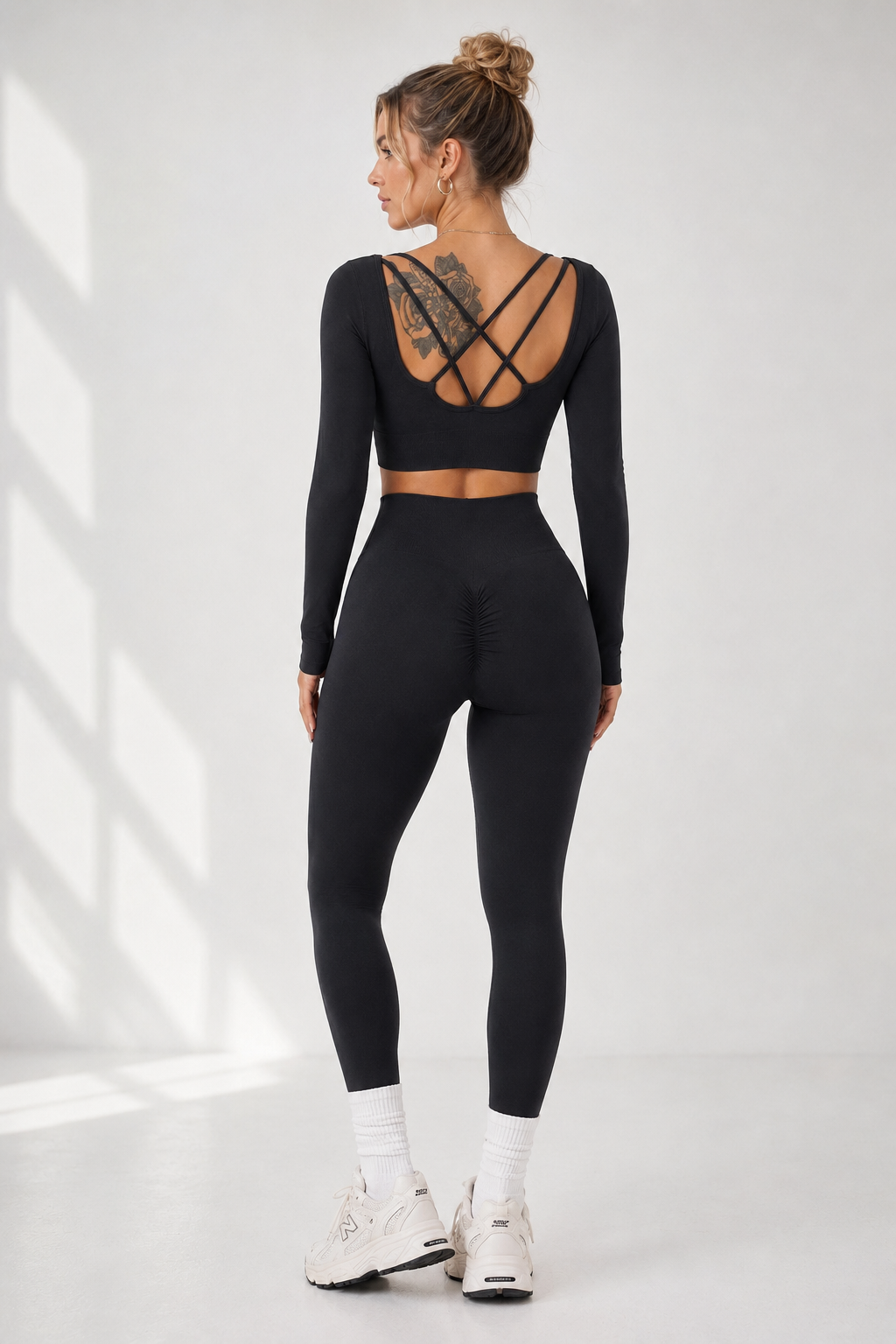 Lila Zen Cross-Back Long Sleeve Sculpting Workout Set