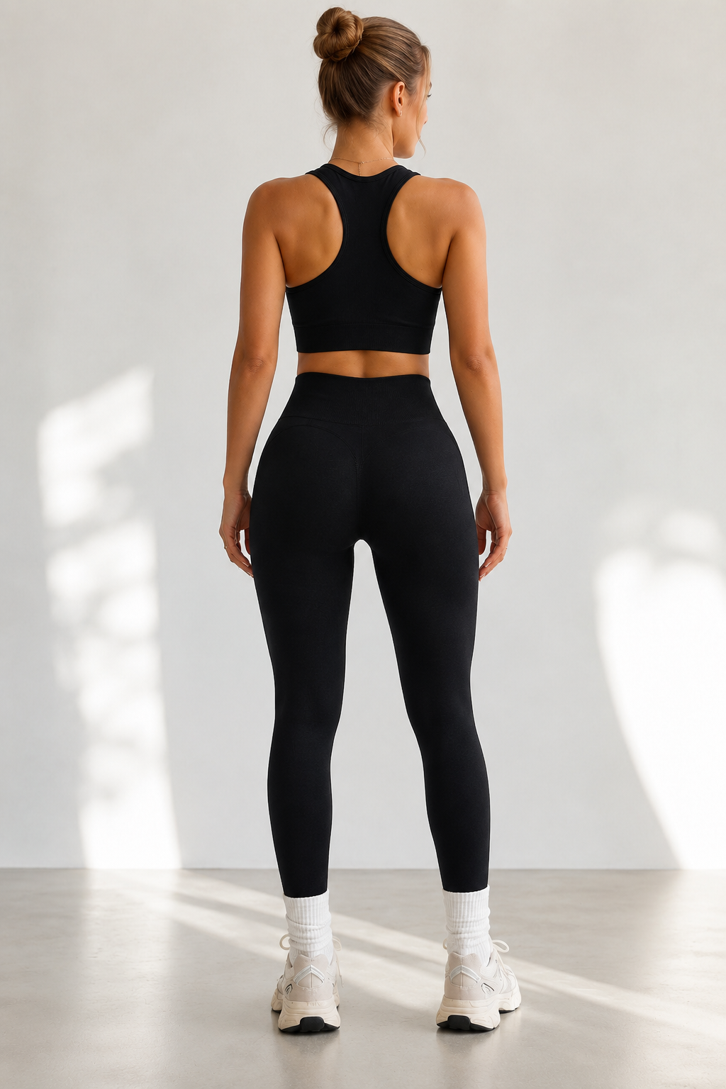 Lila Zen Contrast Seamless Sports Bra & Scrunch Leggings Set