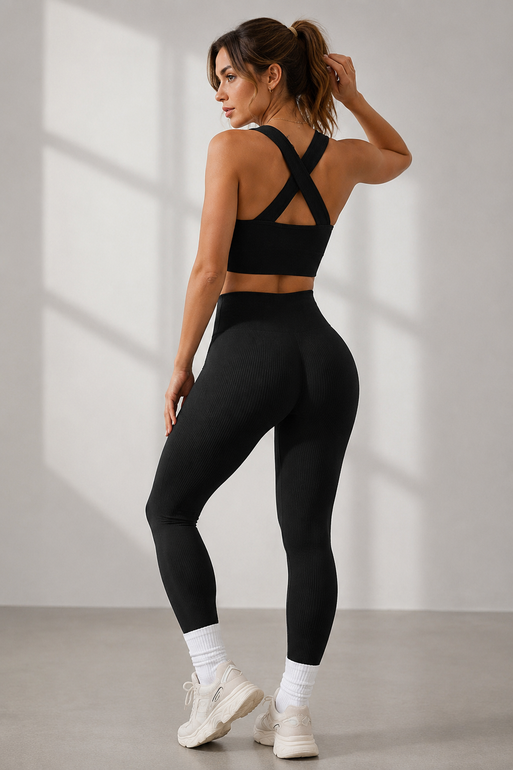 Lila Zen Cross-Back Seamless Crop Top & Scrunch Leggings Set