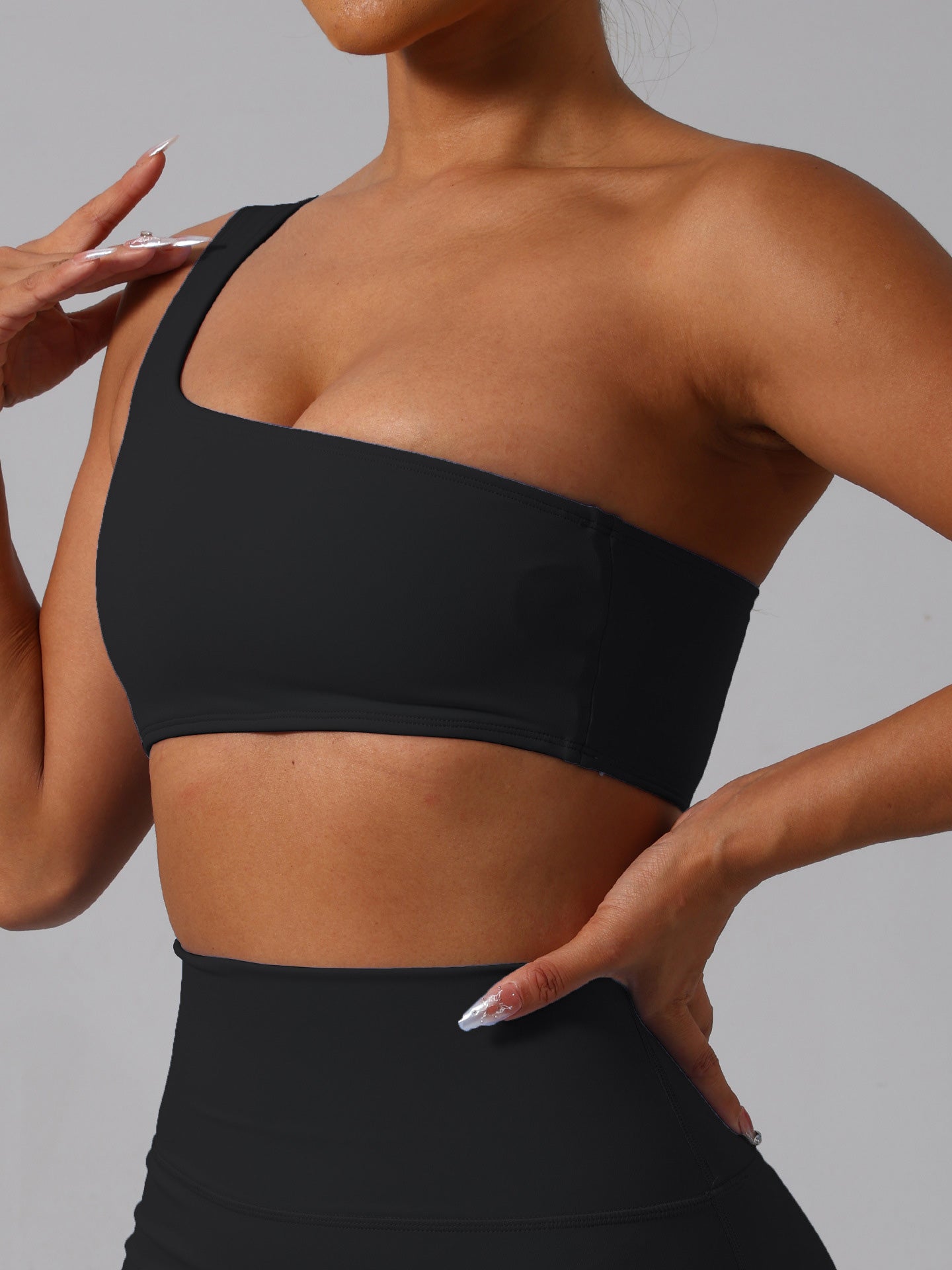Lila Zen One-shoulder tank top