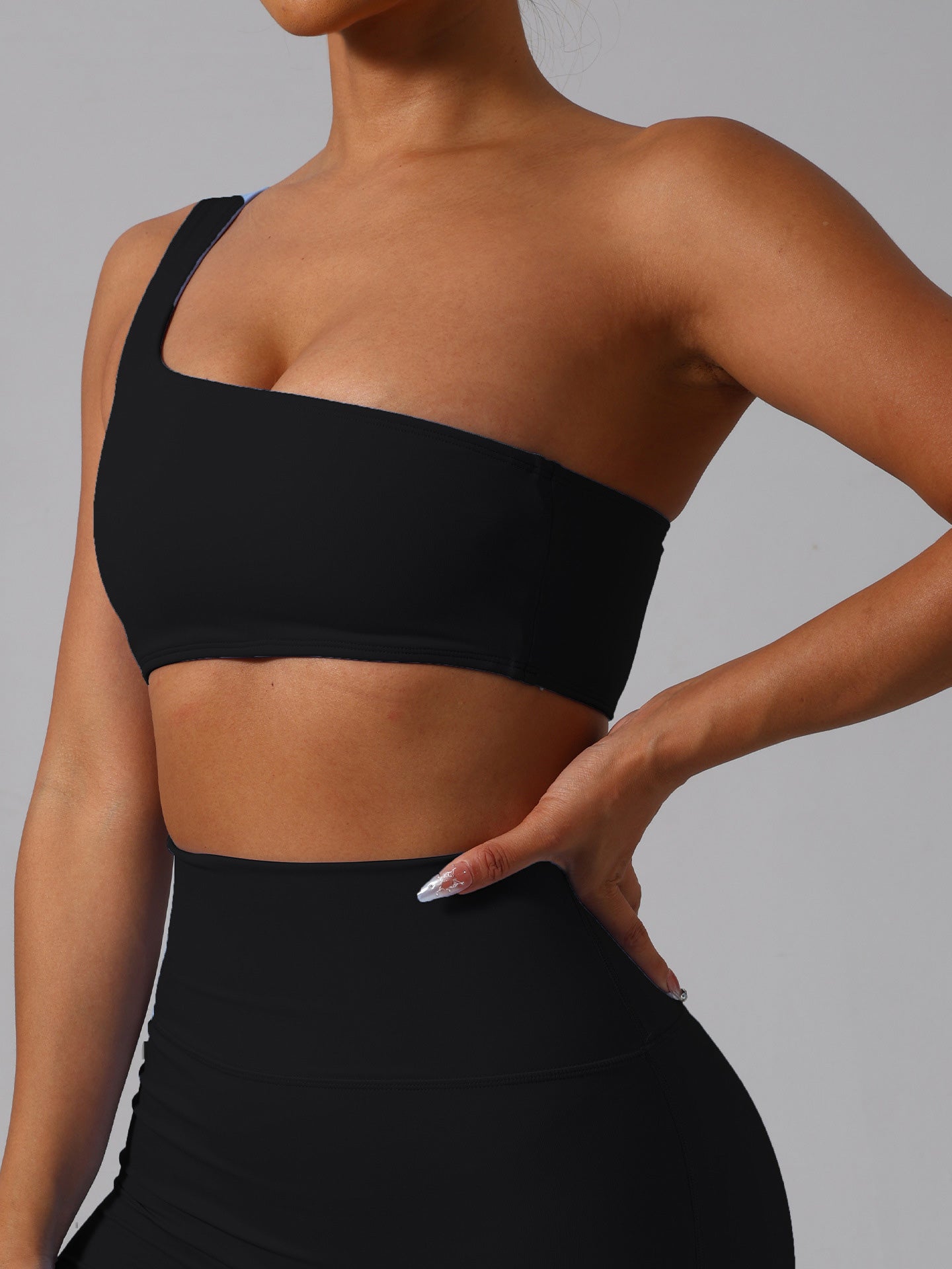 Lila Zen One-shoulder tank top