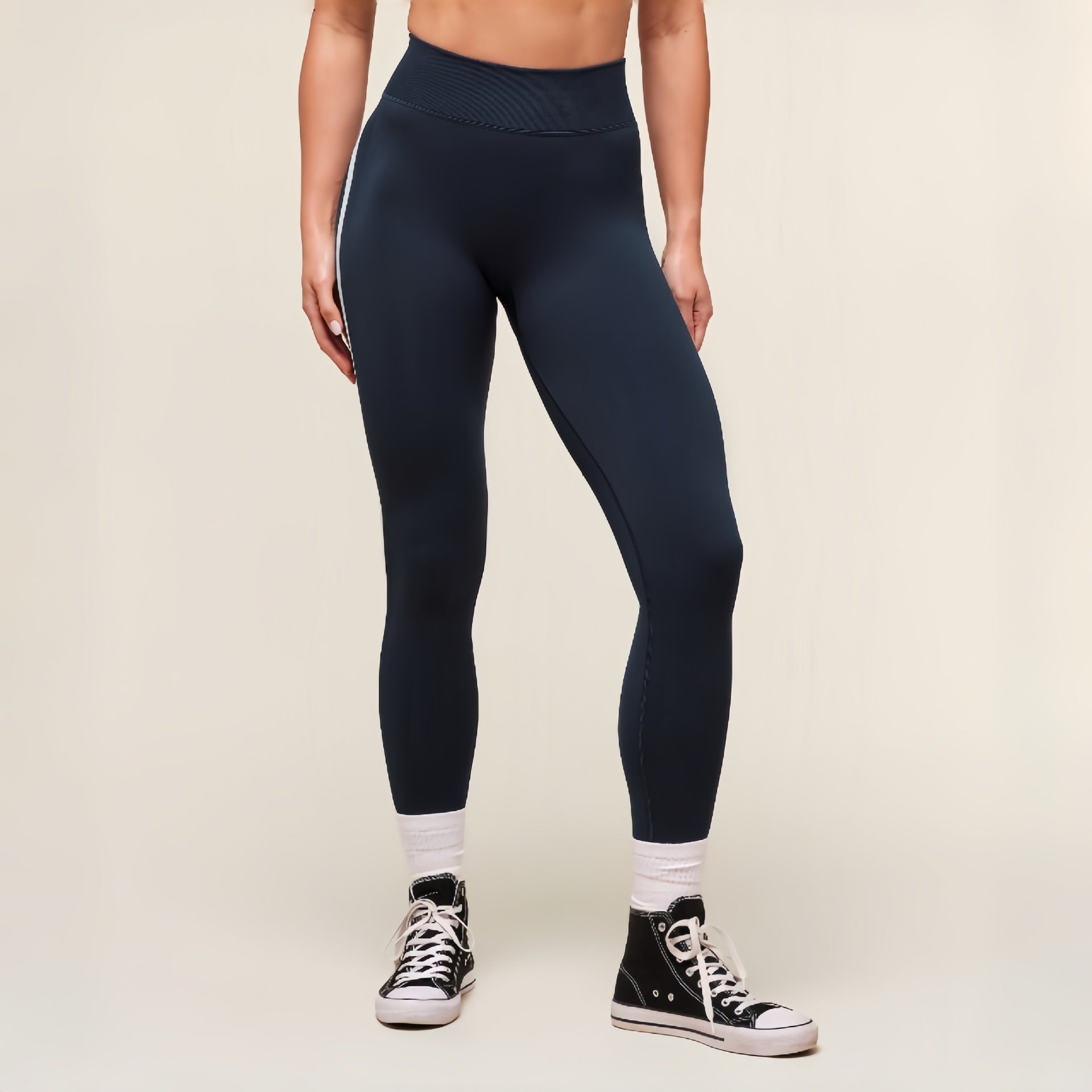 Lila Zen High-Waisted Hip-Lifting Color-Blocked Sports Yoga Pants Shark Pants