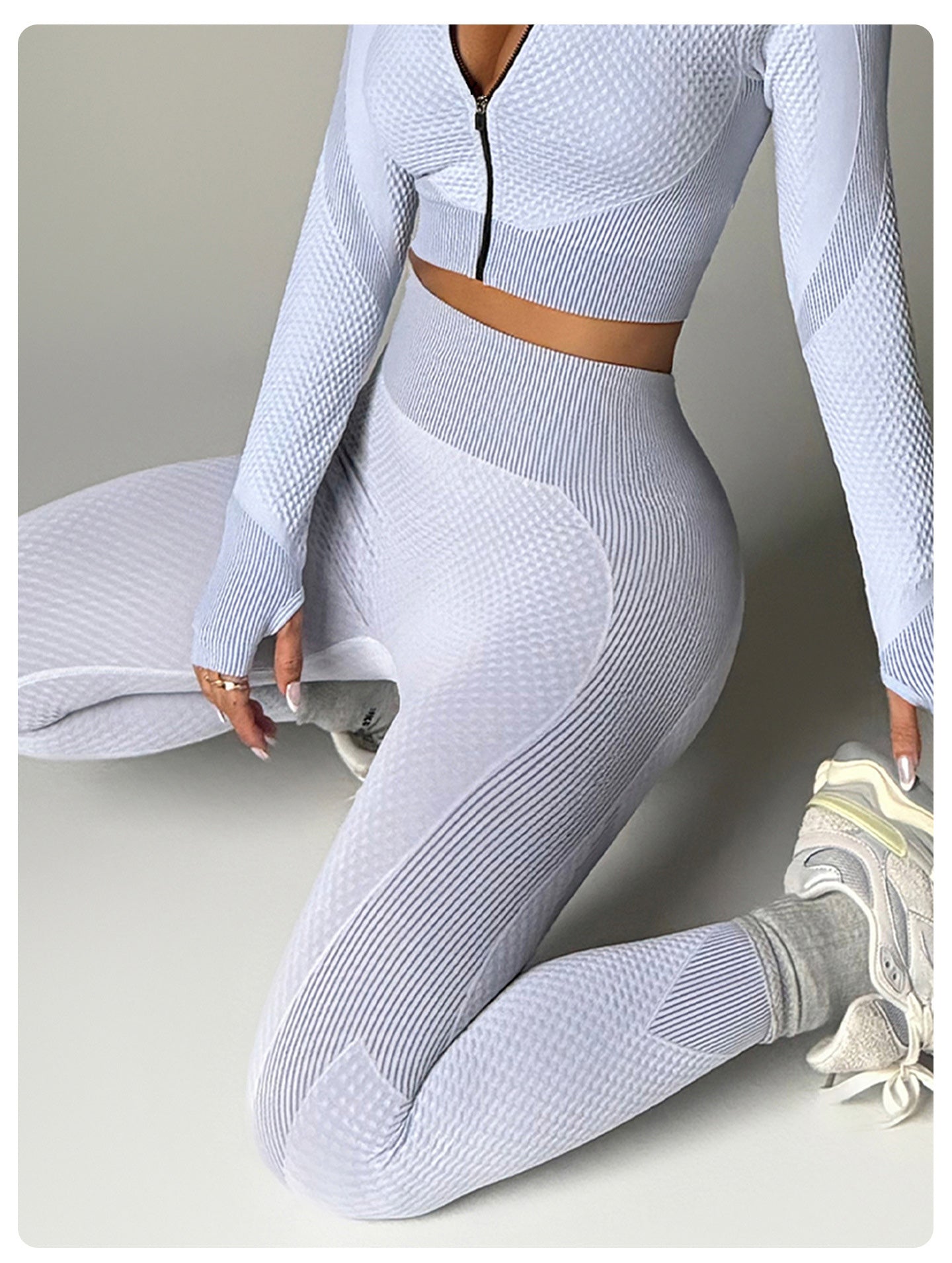 Lila Zen Women's High-Waisted Seamless Peach Hip Yoga Pants
