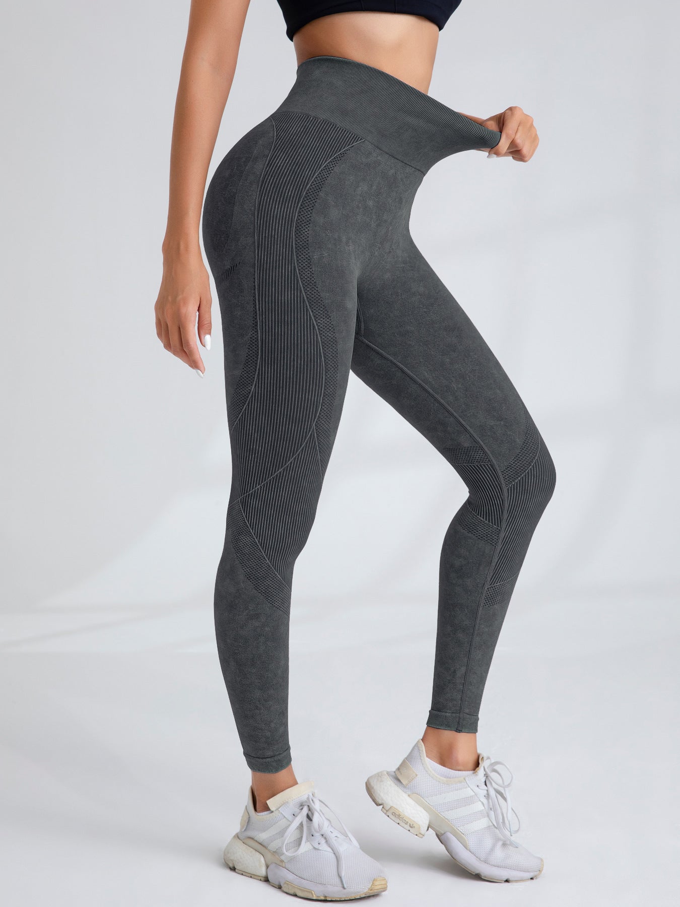 Lila Zen Women's Seamless Quick-Drying Hip-Lifting Slimming Waistband Letter Print Sports Yoga Pants