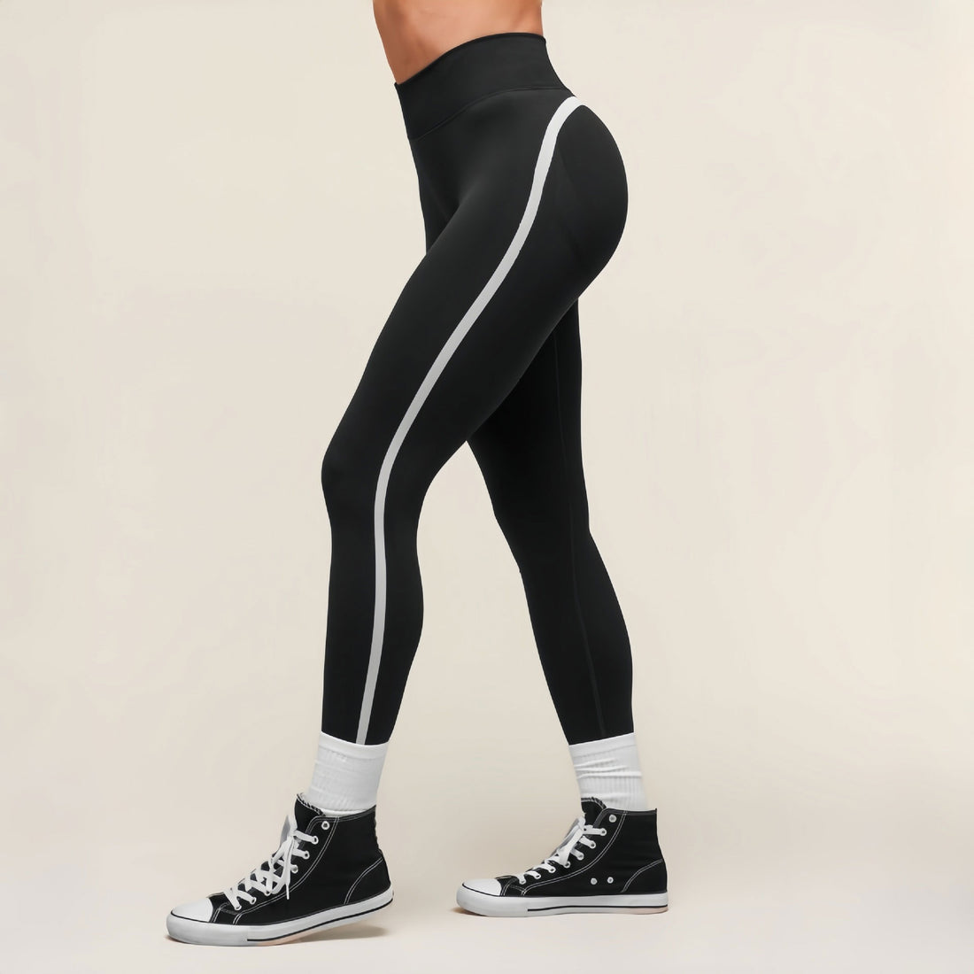 Lila Zen High-Waisted Hip-Lifting Color-Blocked Sports Yoga Pants Shark Pants