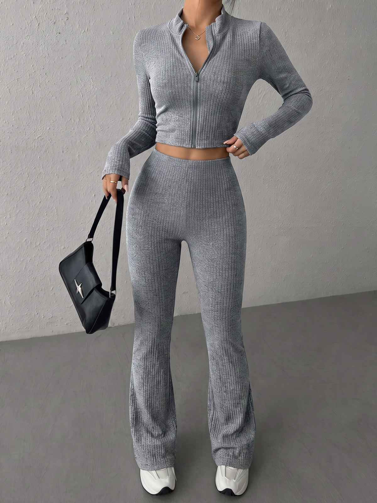 Women's 2-Piece Workout Set Zip Lapel Long Sleeve Crop Top & High Waist Butt Lifting Leggings