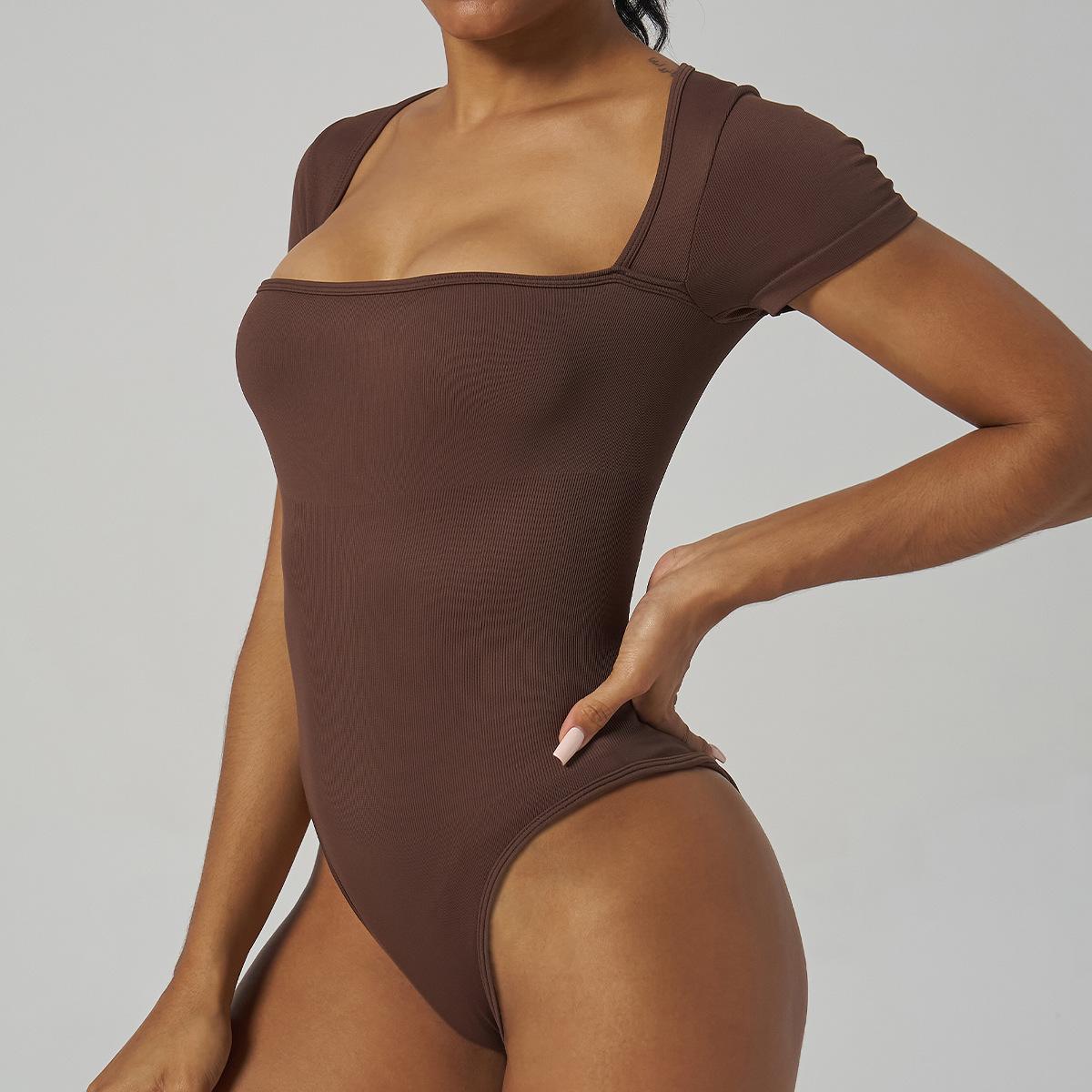 Lila Zen Off-the-shoulder form-fitting short-sleeved yoga bodysuit