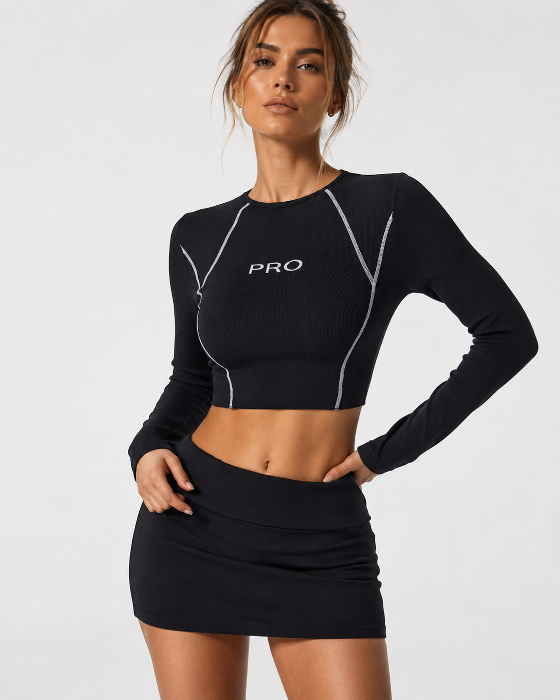 Lila Zen Fitted Cross-Stretch Backless Long-Sleeved Yoga Top